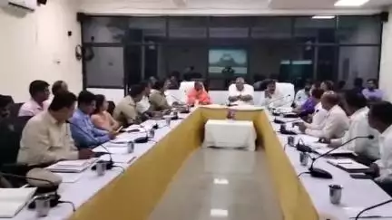 ಹನೂರು: ಸಚಿವ ವೆಂಕಟೇಶ್ ನೇತೃತ್ವದಲ್ಲಿ ಮಲೆ ಮಹದೇಶ್ವರ ಬೆಟ್ಟದಲ್ಲಿ ಪ್ರಾಧಿಕಾರ ಸಭೆ