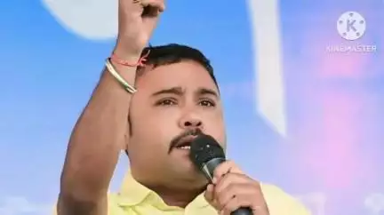 আড়শা: তৃতীয়বারের জন্য জেলা সভাপতির দায়িত্বে আইএনটিটিইউসির আড়শার বাসিন্দা উজ্জল
