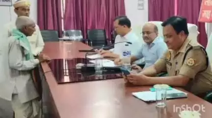 नानपारा: नानपारा तहसील में संपूर्ण समाधान दिवस के दौरान 45 शिकायतों में से 9 का हुआ समाधान