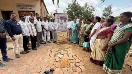 सडक अर्जुनी: धाबेटेकडी येथे नवीन प्राथमिक आरोग्य उपकेंद्राच्या इमारतीच्या बांधकामाचे भूमिपूजन संपन्न