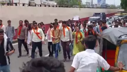 વડોદરા ઉત્તર: GCAS ને લઇ ABVP દ્વારા MSU હેડ ઓફિસ ખાતે જઈ VC ને રજૂઆત કરવામાં આવી.