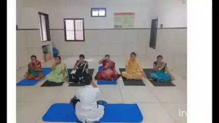 डौण्डी: अंतरराष्ट्रीय योग दिवस पर छत्तीसगढ़ मुक्ति मोर्चा कार्यालय और शहीद अस्पताल में आयोजित हुआ योगाभ्यास कार्यक्रम