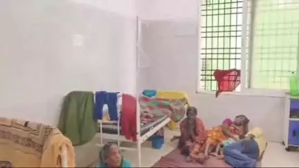 ବରଗଡ: ଜିଲ୍ଲାରେ ଡାଇରିଆ ଆକ୍ରାନ୍ତ ଉପରେ CDMO ତାଙ୍କ କାର୍ଯ୍ୟାଳୟରେ ରଖିଲେ ପ୍ରତିକ୍ରିୟା