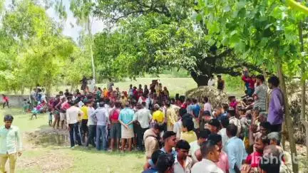 फरीदपुर: फरीदपुर थाना के रुरिया गांव में डॉक्टर भीमराव अंबेडकर की मूर्ति लगाने की मांग को लेकर समाजवादी पार्टी ने चेतावनी दी
