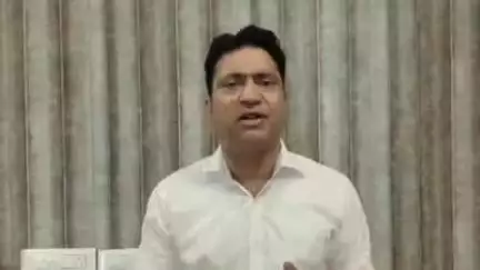 चूरू: चूरू सांसद राहुल जी ने संगरिया विधायक और छात्र संघ अध्यक्ष की जबरन गिरफ्तारी को अन्यायपूर्ण बताया