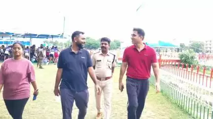 मोतिहारी: मोतिहारी में होमगार्ड बहाली के तहत शारीरिक दक्षता की जांच परीक्षा में 272 उम्मीदवार हुए सफल