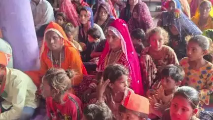 मनासा: केंद्र सरकार के 11 वर्ष पूर्ण होने पर विधायक मारू ने मनासा नगर में जन चौपाल लगाकर लोगों की समस्याएं सुनी