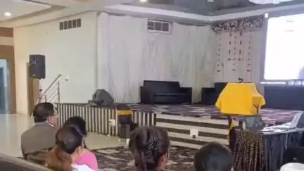 अहेरी: वासवी सभागृहात गौरव स्नेहसंमेलन व मार्गदर्शन शिबिराला सिनेट सदस्या तनुश्री धर्मरावबाबा आत्राम यांची उपस्थिती