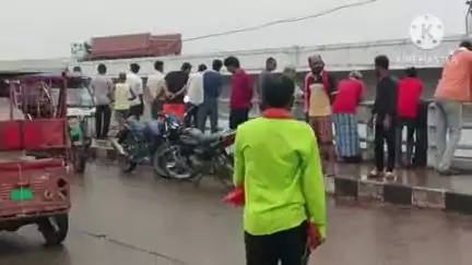 बक्सर: वीर कुंवर सिंह सेतु से गंगा में गिरी स्कॉर्पियो, दुर्घटना में दो युवकों की हुई मौत, 15 घंटे बाद दूसरे का शव मिला