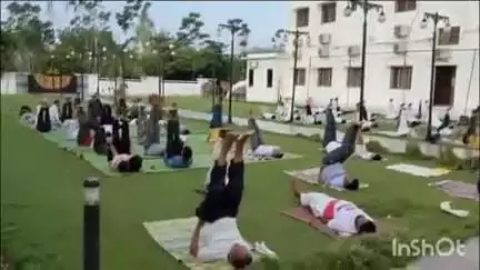 नेर: सुप्रभात मंगलम नेर येथे पार पडले योग शिबिर, तहसीलदार,ठाणेदार यांच्यासह अनेक मान्यवरांची उपस्थिती