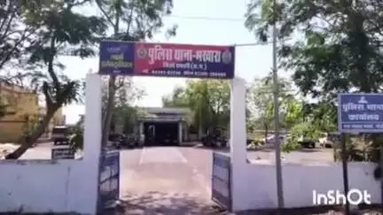 कुरूद: गुजरा मेन रोड के पास खड़ी मोटरसाइकिल की अज्ञात चोर ने की चोरी, मामला दर्ज