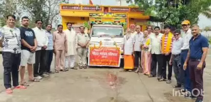 थांदला: भोला भण्डारा परिवार ने अमरनाथ में लंगर के लिए थांदला से खाद्य सामग्री का वाहन रवाना किया