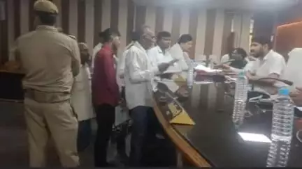 चायल: तहसील परिसर में संपूर्ण समाधान दिवस का आयोजन, अधिकारियों ने फरियादियों की समस्याएं सुनीं, जल्द होगा समाधान