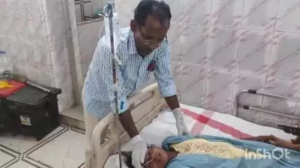 मधेपुरा: सदर टाउन के पश्चिमी बाईपास रोड पर सपना कुमारी ने गुस्से में कीटनाशक दवाई खाई, बेहोश होने पर अस्पताल में भर्ती