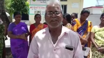 ఇల్లంతకుంట: డబ్బులు ఎవరు అడగలేదు అన్న ఇందిరమ్మ ఇళ్ల లబ్ధిదారులు..