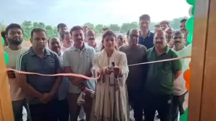चिखली: तालुका क्रीडा संकुल येथे बॅडमिंटन कोर्टचे लोकार्पण सोहळा संपन्न