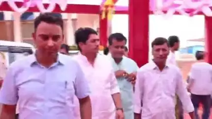 मलसीसर: बिसाऊ स्थित गणेश नाथ आश्रम पहुंचे प्रभारी मंत्री अविनाश गहलोत, धार्मिक आयोजन में की शिरकत