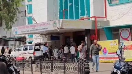 मंदसौर: जिला अस्पताल में पदस्थ डॉ. प्रीति मानावत के खिलाफ नहीं हुई निलंबन की कार्रवाई, भ्रामक जानकारी प्रसारित की जा रही: CMHO