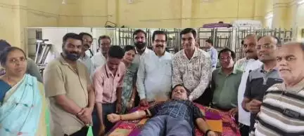 नागदा: विधायक डॉ. तेजबहादुर सिंह चौहान अंतर्राष्ट्रीय योग दिवस पर रक्तदान शिविर में हुए शामिल