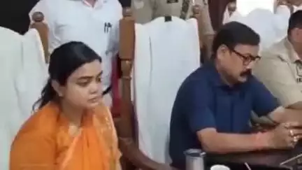 बहेड़ी: तहसील परिसर में आयोजित संपूर्ण समाधान दिवस में डीएम और एसएसपी ने शिकायतें सुनकर निस्तारण के दिए आदेश