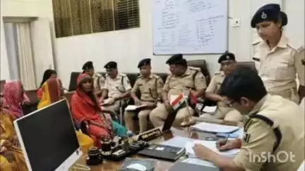 सौर बाज़ार: पुलिस अधीक्षक महोदय द्वारा 28 परिवादियों की समस्या सुनी गई