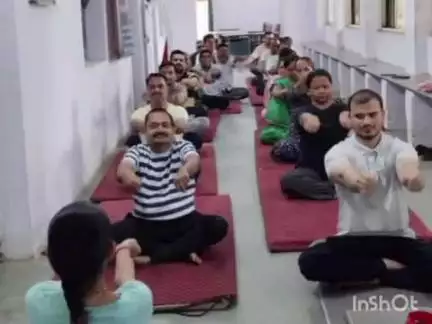 कन्नौद: कन्नौद न्यायालय में अंतर्राष्ट्रीय योग दिवस का आयोजन
