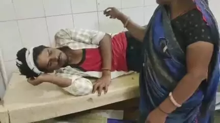 पचोर: पचोर क्षेत्र में दो सड़क हादसों में तीन युवक घायल, अस्पताल में भर्ती