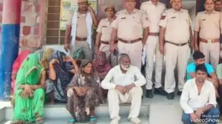 भरतपुर: चिकसाना थाना पुलिस ने अधिशासी अभियंता भरतपुर के साथ मारपीट के मामले में 10 आरोपियों को किया गिरफ्तार