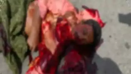 కమలాపురం: వల్లూరు మండలంలోని కడప-తాడిపత్రి జాతీయ రహదారిపై ద్విచక్ర వాహనాన్ని లారీ ఢీకొనడంతో వ్యక్తి మృతి