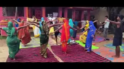 बेरो: बेडो में अंतरराष्ट्रीय योग दिवस पर एकल परिवार ने मनाया योग दिवस