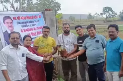 देवरी: देवरी परिषद में मंडल अध्यक्ष और साथियों ने राज्य मंत्री विधायक के जन्म उत्सव पर किया पौधारोपण