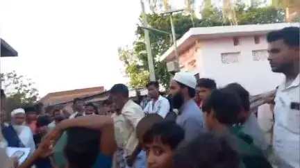 जमुनहा: छोटका कुंडा में फंदे से लटक गया किशोर, दूध के पैसों को लेकर पिता ने लगाई थी डांट, पुलिस ने शव पीएम के लिए भेजा