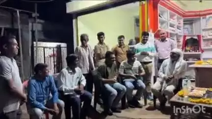 होशंगाबाद नगर: नर्मदापुरम: पवारखेड़ा में सांसद ने भाजपा कार्यकर्ताओं से किया संवाद, विकास कार्यों पर चर्चा