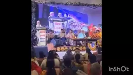 इटारसी: इटारसी हाईवे स्थित द पार्क में 'संदर्भ इटारसी' पुस्तक का विमोचन, राज्यसभा सांसद, लोकसभा सांसद एवं विधायक शामिल