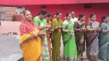 ଜୟପୁର: ବିଜେଡି ସୁପ୍ରିମୋ ନବିନ ପଟ୍ଟନାୟକଙ୍କ ଆଶୁ ଆରୋଗ୍ୟ କାମନା କରି ଜଗନ୍ନାଥ ମନ୍ଦିରଓ ମା ଭଗବତୀଙ୍କ ନିକଟରେ ଦ୍ବୀପ ପ୍ରଜ୍ବଳନ କଲେ ଜୟପୁରବିଜେଡି