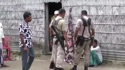 দলগাঁও ভাগ: কুঁৱৰী পুখুৰীত পত্নীক ডিঙি চেপি হত্যা কৰা অভিযোগ স্বামীৰ বিৰুদ্ধে,স্বামীক আটক