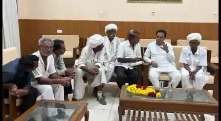 जोधपुर: सर्किट हाउस में संसदीय कार्य मंत्री जोगाराम पटेल ने आम जन की समस्याएं सुनीं, दिए त्वरित समाधान के निर्देश