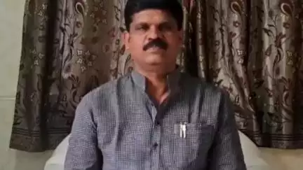 मोहोळ: वेश्या व्यवसाय प्रकरणी आर्यन हॉटेलवरील पोलिस छाप्याबाबत शिवसेना नेते रमेश बारसकर यांचा खुलासा