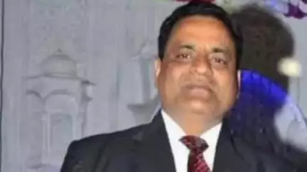 लाडपुरा: दादाबाड़ी इलाके तीनबत्ती चौराहे के निकट मोटरसाइकिल और टीपर की टक्कर में घायल शख्स की इलाज के दौरान मौत