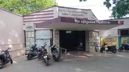 தேவகோட்டை: செவந்தான்கோட்டையில் டூவீலர் மீது அரசு பேருந்து மோதி விபத்து சிகிச்சை பலனின்றி  இருவர் உயிரிழப்பு