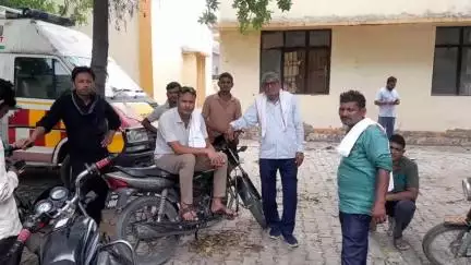 मैनपुरी: कुर्रा क्षेत्र में पैदल व्यक्ति को कार ने मारी टक्कर, हुई मौत, पुलिस ने शव पीएम के लिए भेजा