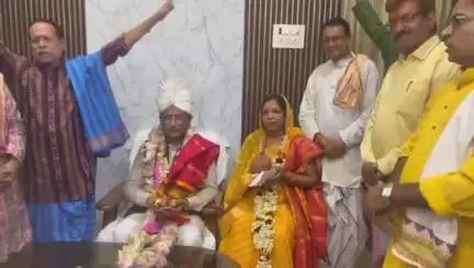 कांसाबेल: दोकड़ा में मुख्यमंत्री विष्णुदेव साय एवं उनकी धर्मपत्नी कौशल्या साय बने गजपति महाराजा
