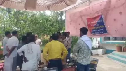 सतवास: सतवास में ज़मीन विवादों के निपटारे के लिए लगा संयुक्त शिविर, मौके पर 25 मामलों का समाधान