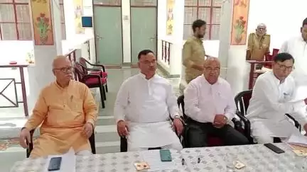 लखीमपुर: उदयपुर के पंडित दीनदयाल कॉलेज में विद्या भारती की वार्षिक प्रेस वार्ता, आत्मनिर्भर राष्ट्र निर्माण का संकल्प दोहराया