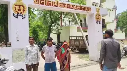लहरपुर: तंबौर थाना क्षेत्र के एक गांव से 4 बच्चों की मां संदिग्ध परिस्थितियों में लापता, पुलिस ने मामला दर्ज कर शुरू की जांच