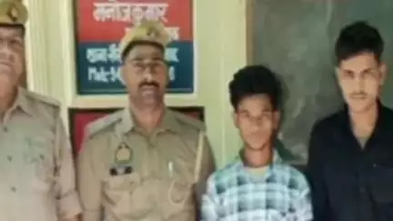 शिकोहाबाद: एसजीएम तिराहा से थाना खैरगढ पुलिस ने पोक्सो एक्ट से संबंधित 2 अभियुक्तों को गिरफ्तार कर जेल भेजा