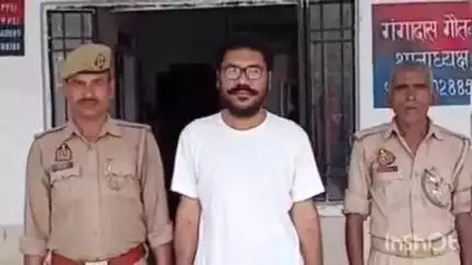 बिधूना: बेला थाना पुलिस ने 4 वर्ष से फरार फतेहाबाद निवासी वारंटी अभियुक्त को किया गिरफ्तार