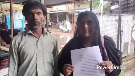 कर्वी: कर्वी के सीतापुर निवासी दंपति ने पारिवारिक जनों पर मारपीट करने का लगाया आरोप, शिकायत लेकर पहुंचे एसपी कार्यालय