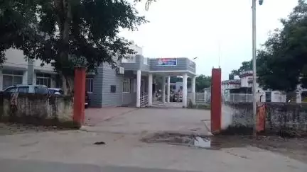 सिंगोली: रतनगढ़ के मांडा गांव में सर्पदंश से 11 वर्षीय बालक की मौत, जिला मुख्यालय पर हुआ पोस्टमार्टम