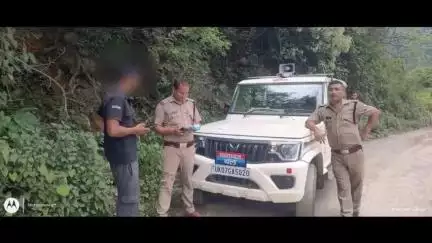 पिथौरागढ़: पुलिस ने ट्रैफिक नियमों का उल्लंघन और धार्मिक स्थानों पर शराब पीकर हुड़दंग करने पर 116 लोगों के खिलाफ की कार्रवाई